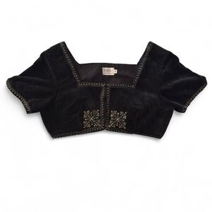 Voriagh Nelda Bolero